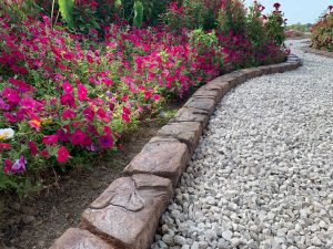 landscape curbing